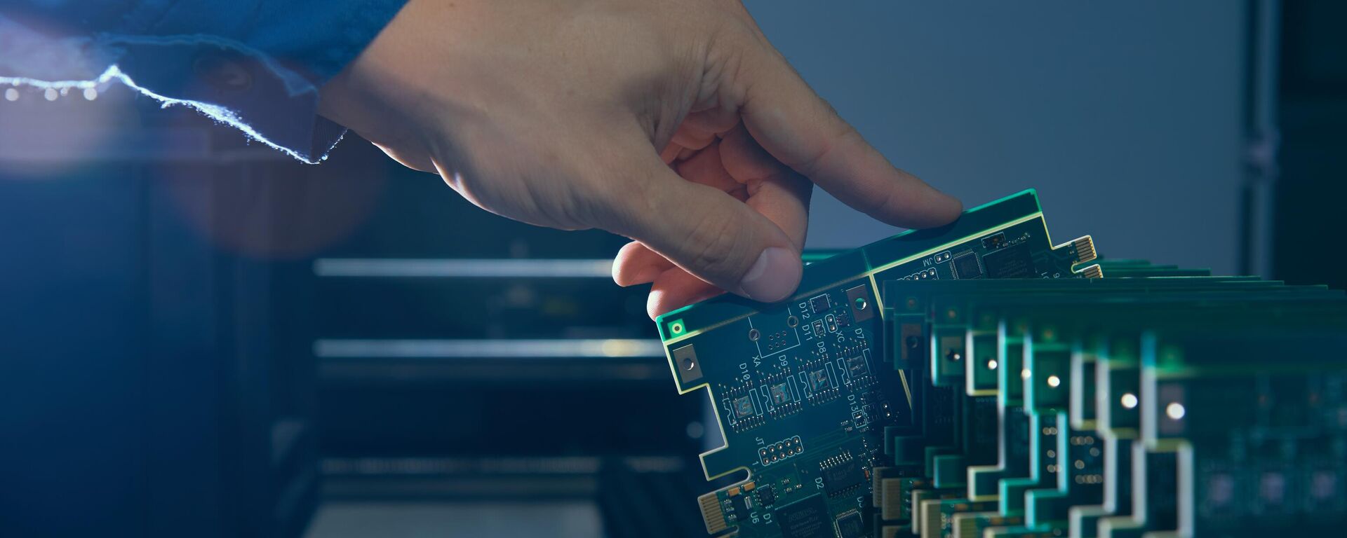 Технополис Москва ӨЭАсынын компанияларын өндүрүшү - Sputnik Кыргызстан, 1920, 12.11.2025