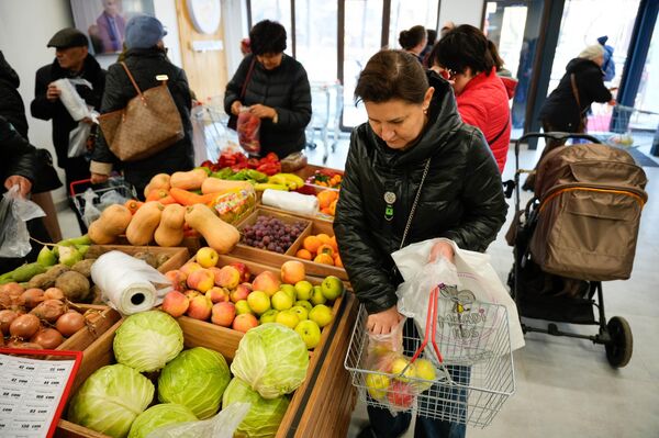 Ал Манас көчөсү, 97 дарегинде жайгашкан - Sputnik Кыргызстан