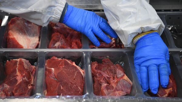 Производство мясной продукции. Архивное фото - Sputnik Кыргызстан