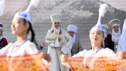 Церемония закладки капсулы под реконструкцию национального комплекса "Манас Ордо" 