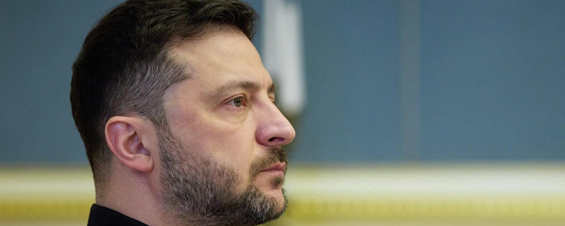 Президент Украины Владимир Зеленский - Sputnik Кыргызстан, 1920, 15.11.2025