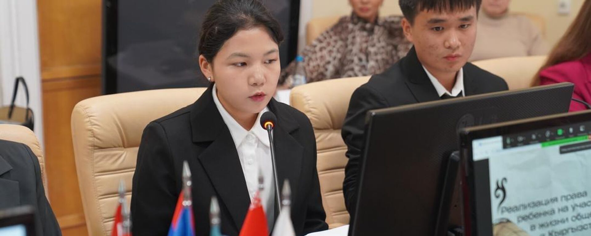 Кыргызстандык окуучулар Минскиде КМШнын Балдар кеңешинин I жыйынына катышты - Sputnik Кыргызстан, 1920, 15.11.2025