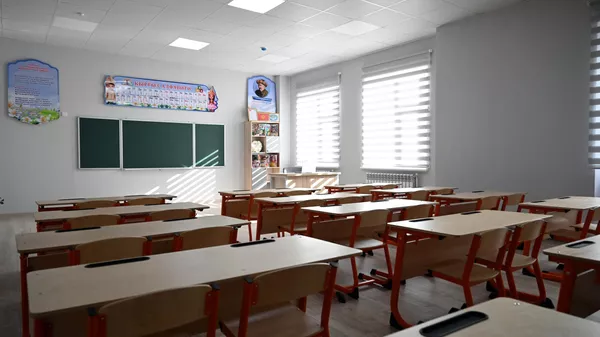 Школа в Бишкеке. Иллюстративное фото - Sputnik Кыргызстан