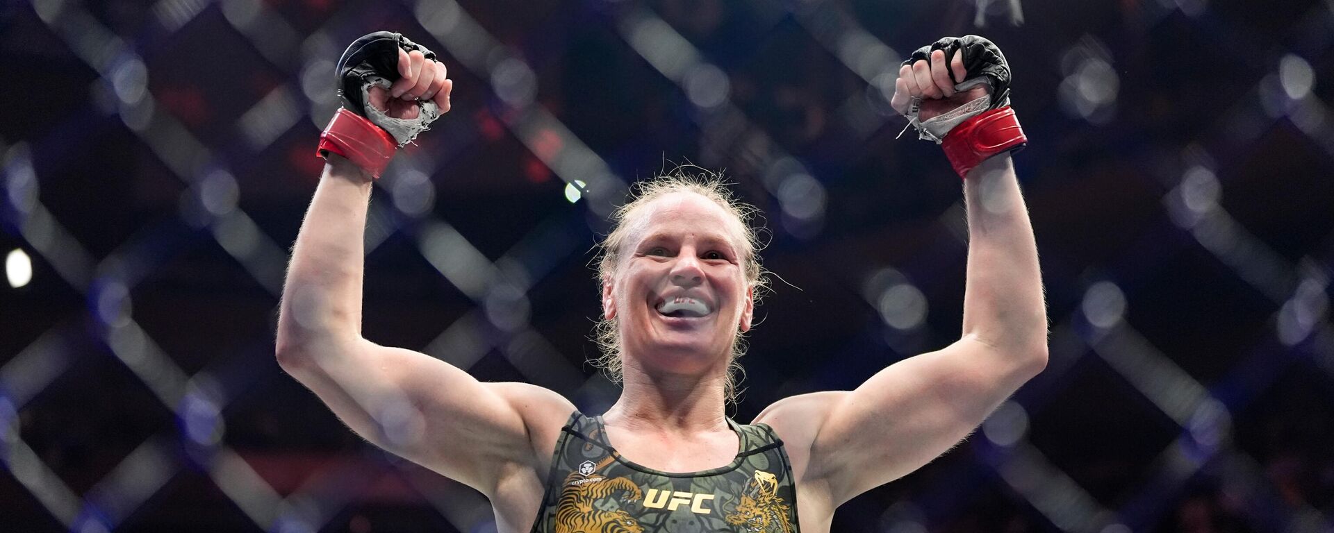 Кыргызстандык UFC чемпиону Валентина Шевченко - Sputnik Кыргызстан, 1920, 16.11.2025