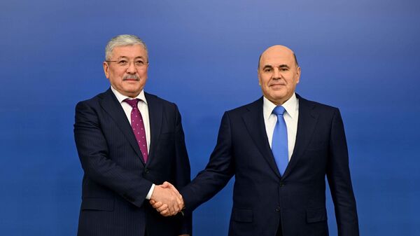 Министрлер кабинетинин төрагасы Адылбек Касымалиев жана РФ өкмөтүнүн төрагасы Михаил Мишустин  - Sputnik Кыргызстан