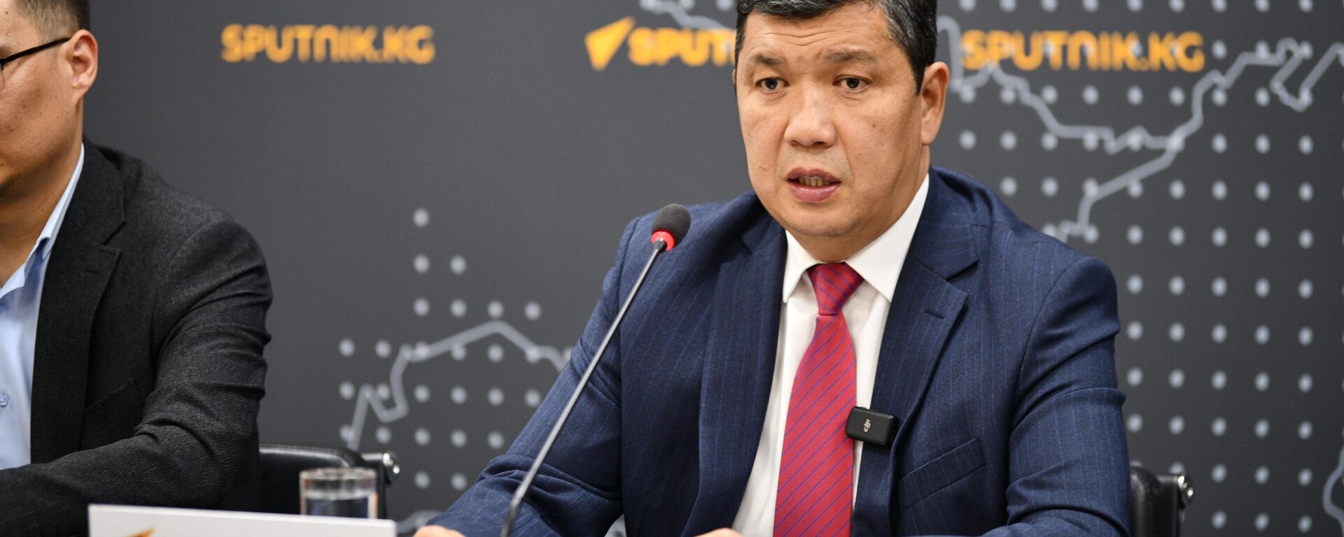 Мэр Бишкека Айбек Джунушалиев - Sputnik Кыргызстан, 1920, 19.11.2025