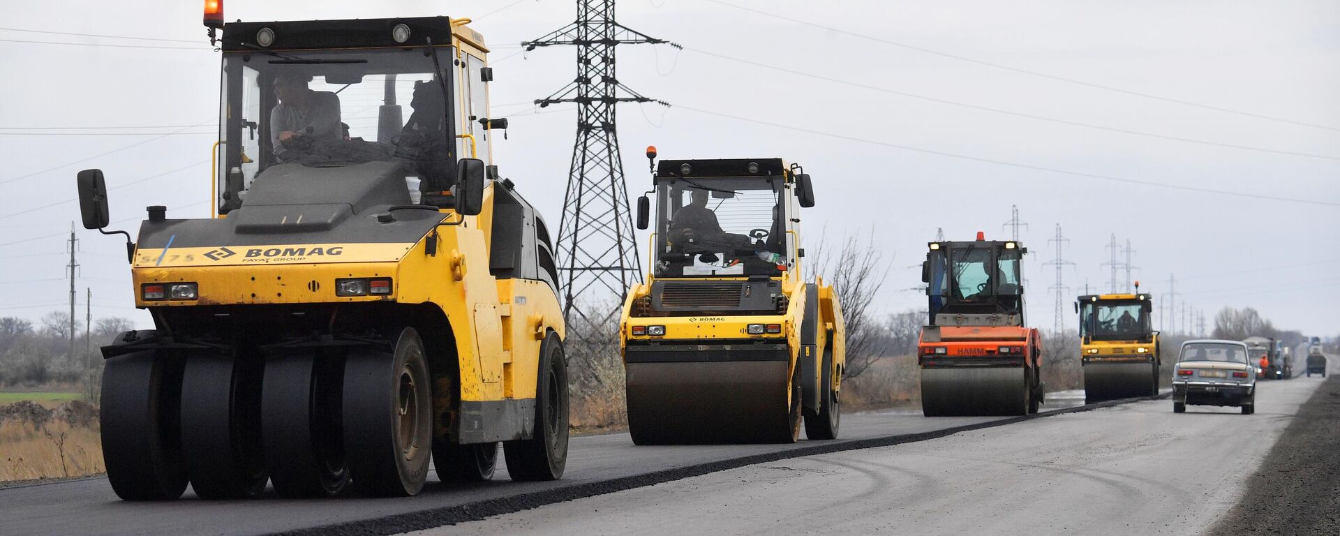 Дорожно-строительная техника. Архивное фото - Sputnik Кыргызстан, 1920, 19.11.2025