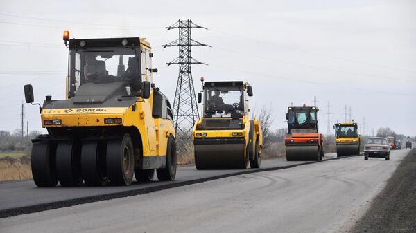 Дорожно-строительная техника. Архивное фото - Sputnik Кыргызстан