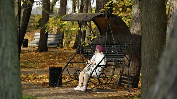 Аял сейил бакта отургучта эс алып отурат - Sputnik Кыргызстан