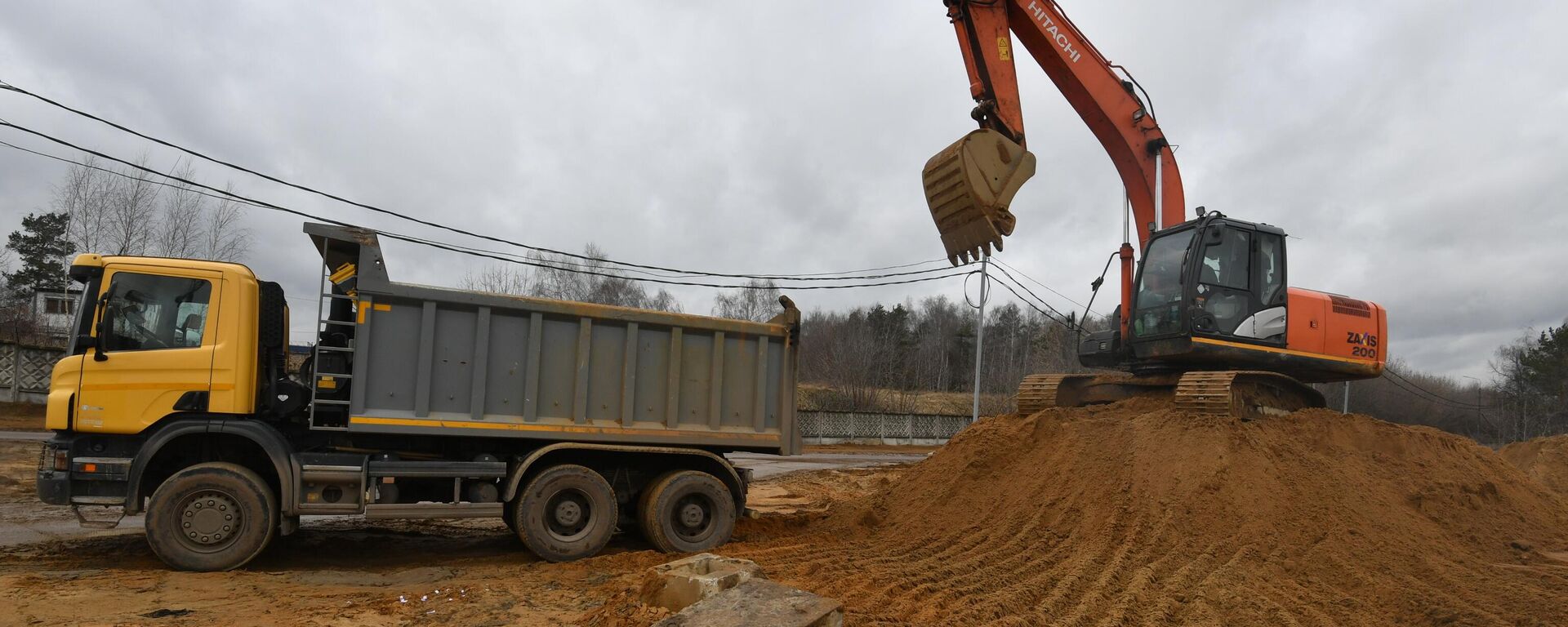 Кум жүктөө. Архив - Sputnik Кыргызстан, 1920, 21.11.2025