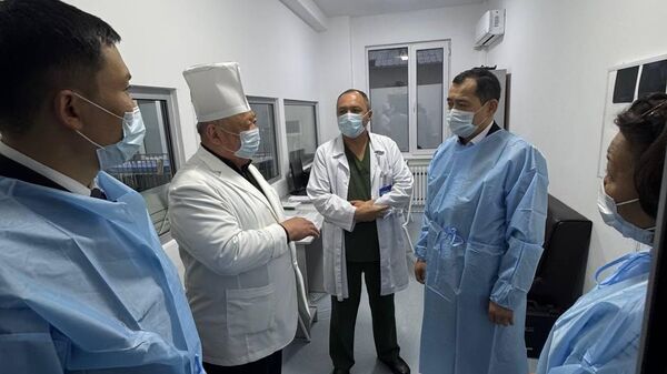 Глава Минздрава КР проверил работу ряда столичных организаций здравоохранения - Sputnik Кыргызстан