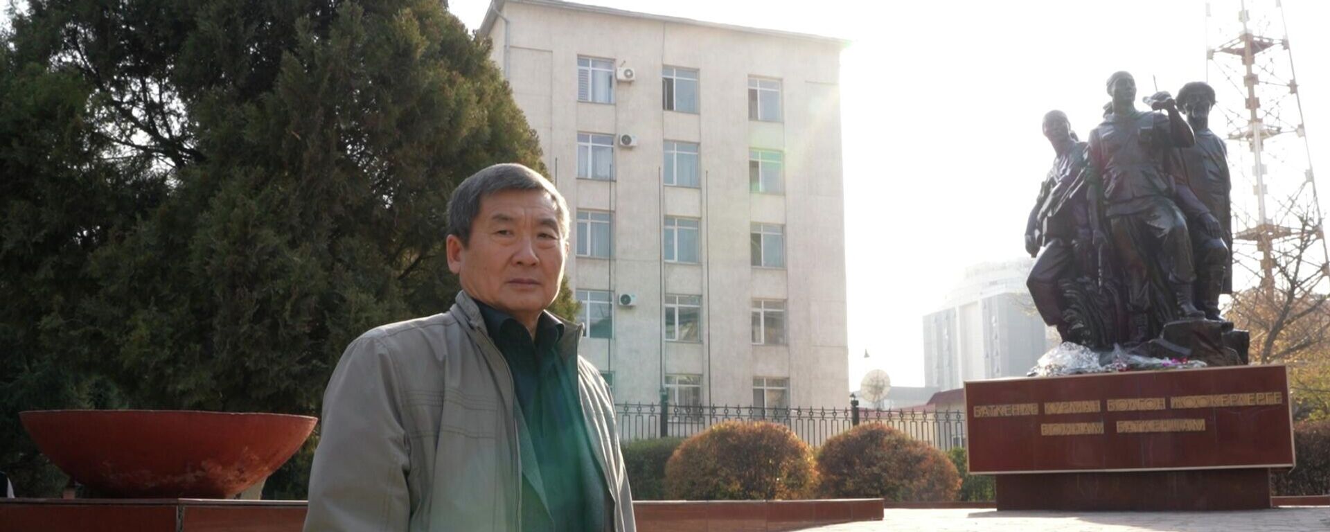 Что пережили кыргызские военные в горах Памира — видео - Sputnik Кыргызстан, 1920, 21.11.2025