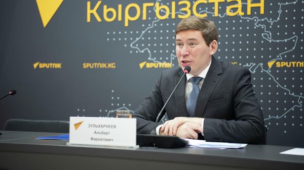 Руководитель представительства Россотрудничества в КР Альберт Зульхарнеев - Sputnik Кыргызстан