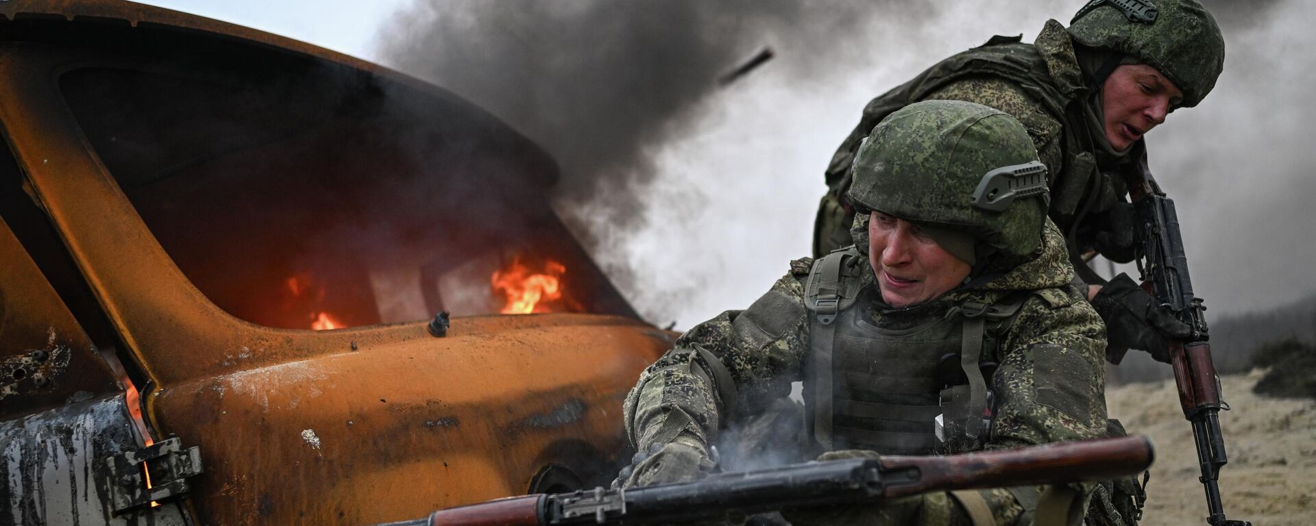 Отработка боевого слаживания военнослужащими РФ в зоне СВО - Sputnik Кыргызстан, 1920, 25.11.2025