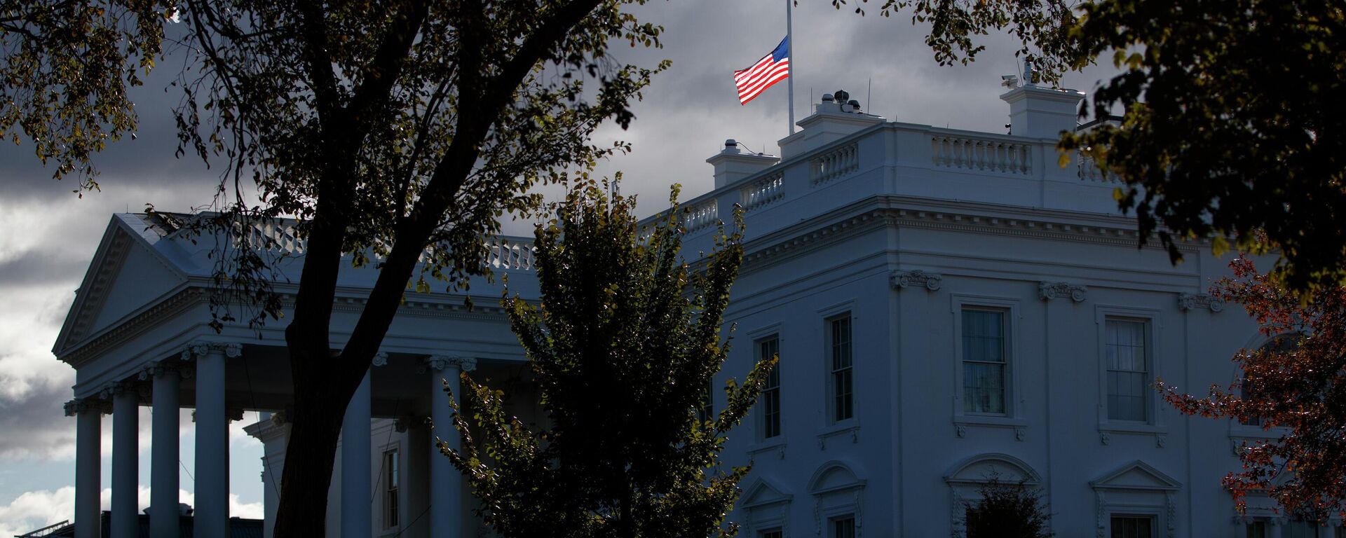 Белый дом США. Архивное фото - Sputnik Кыргызстан, 1920, 25.11.2025