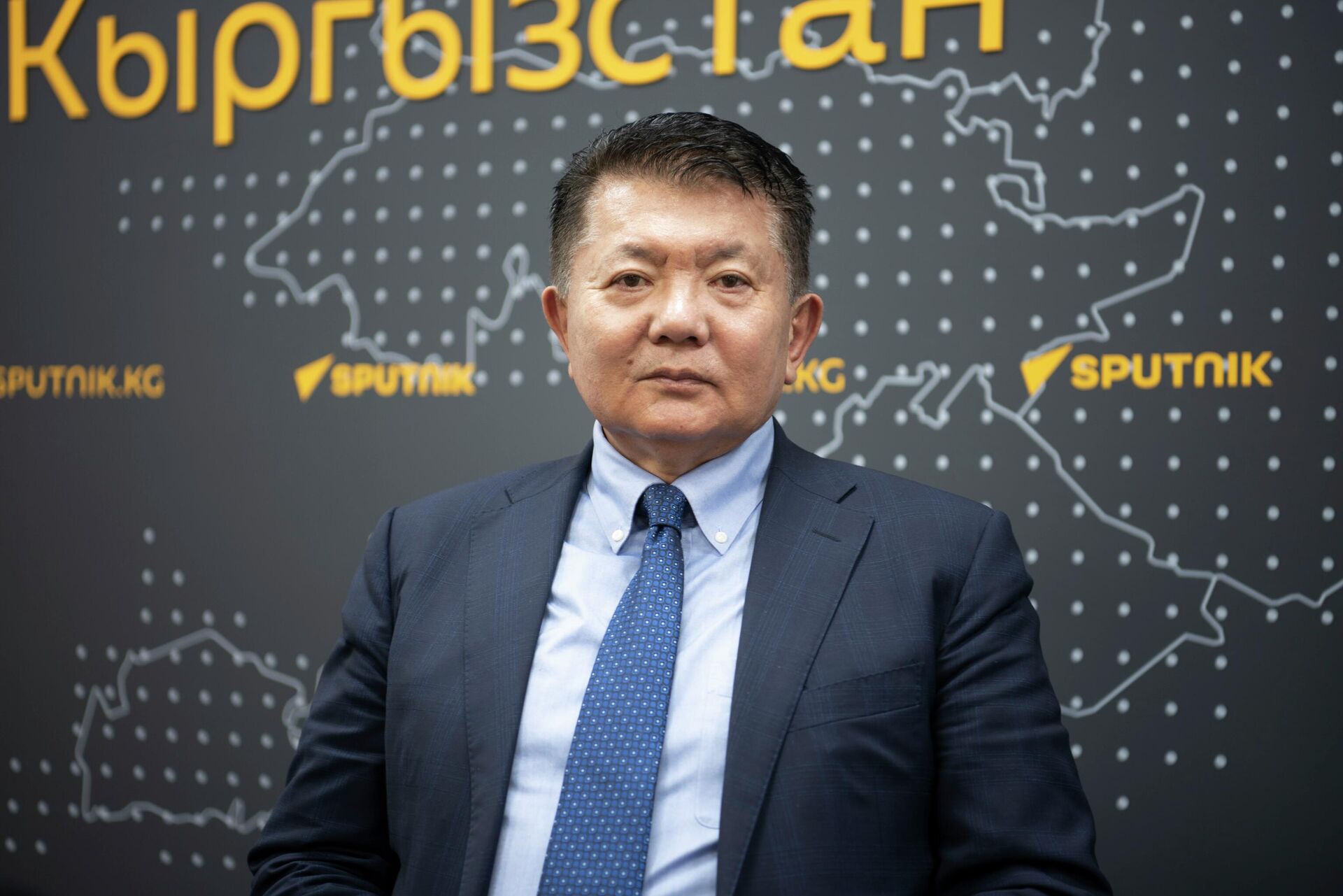 Чрезвычайный и полномочный посол КР, доктор политических наук Аликбек Жекшенкулов - Sputnik Кыргызстан, 1920, 25.11.2025