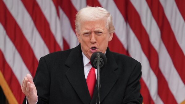 Президент США Дональд Трамп - Sputnik Кыргызстан