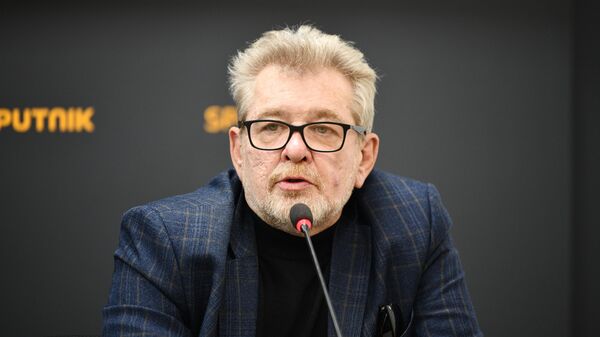 Старший научный сотрудник ЛИСЦАиКИВ РАН Андрей Грозин - Sputnik Кыргызстан