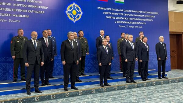 Заседание глав МИД, обороны и секретарей совбезов стран ОДКБ в Бишкеке - Sputnik Кыргызстан