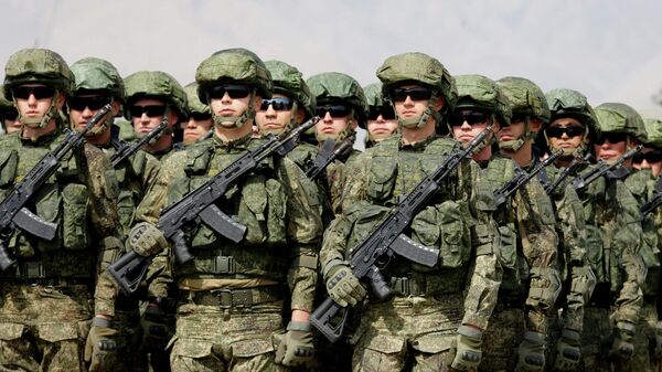 Военнослужащие ВС РФ на командно-штабных учений Рубеж-2025 в Кыргызстане. Архивное фото - Sputnik Кыргызстан