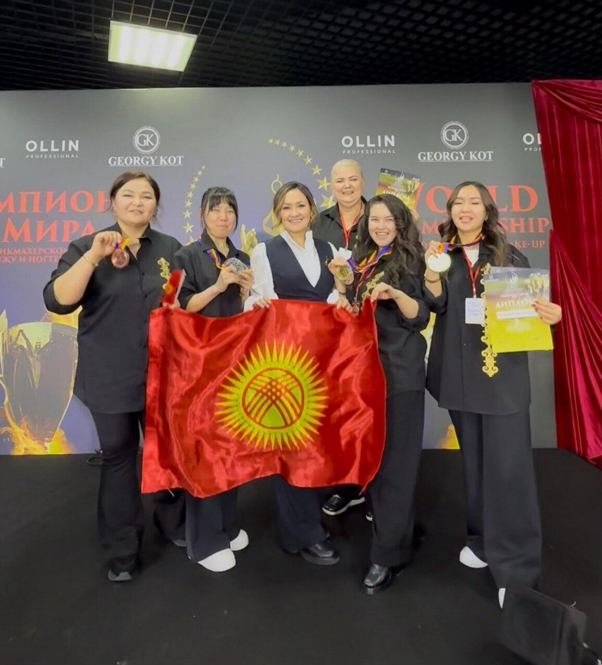 Международный чемпионат красоты Подиум Планеты 2025 в Сочи  - Sputnik Кыргызстан, 1920, 28.11.2025