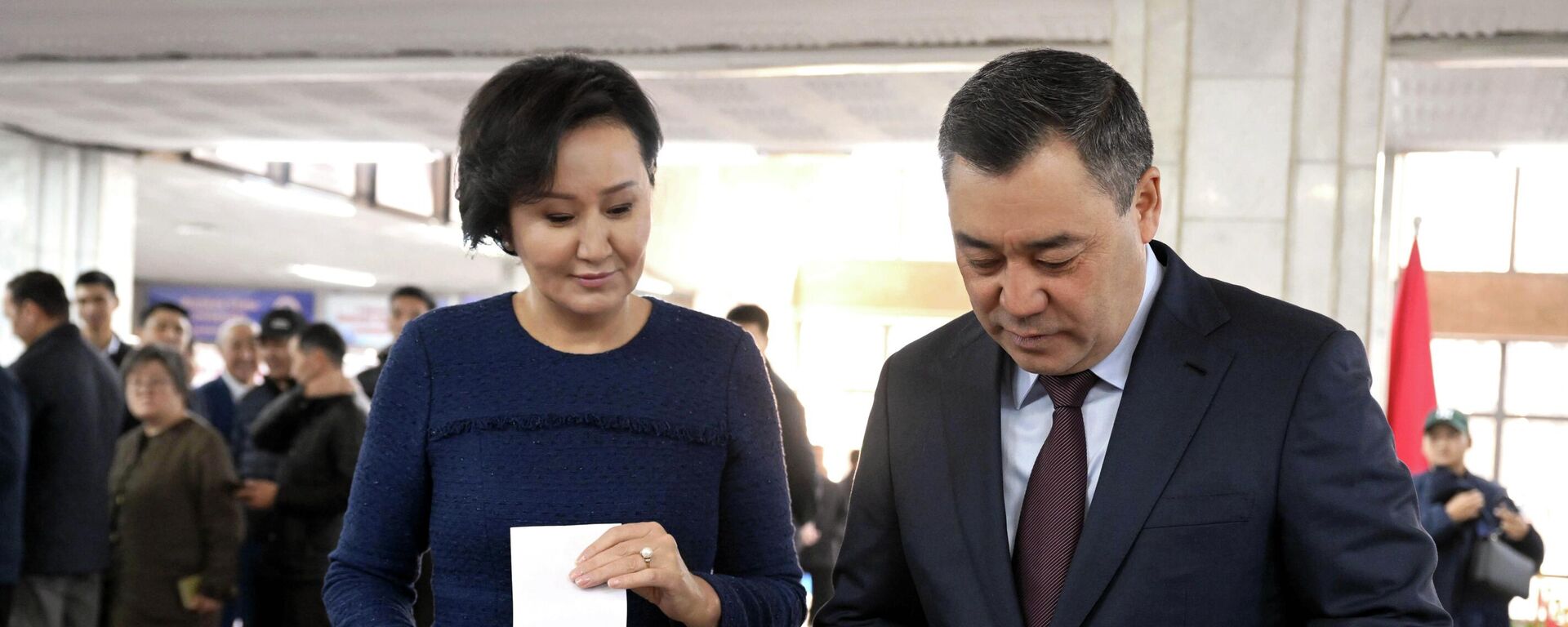 Выборы депутатов Жогорку Кенеша в Бишкеке - Sputnik Кыргызстан, 1920, 30.11.2025