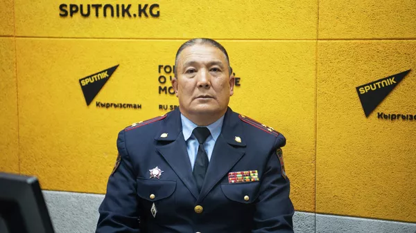 Бишкек шаардык ички иштер башкы башкармалыгынын Милициянын кайгуул күзөт кызмат полкунун командири, милициянын полковниги Канатбек Жумаев - Sputnik Кыргызстан