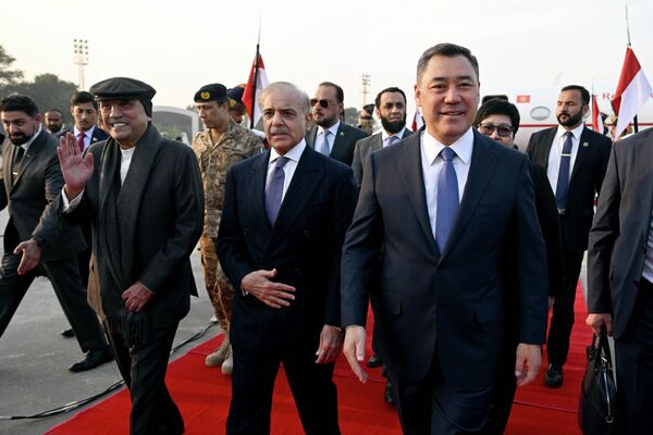 Государственный визит президента Садыра Жапарова в Пакистан - Sputnik Кыргызстан