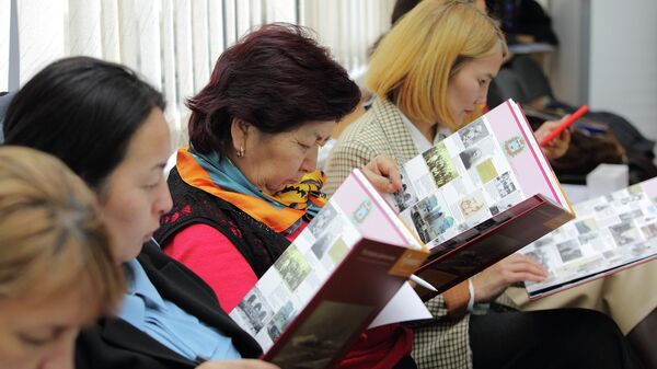 Презентация наглядной хронологии Россия и Центральная Азия: история и культура - Sputnik Кыргызстан