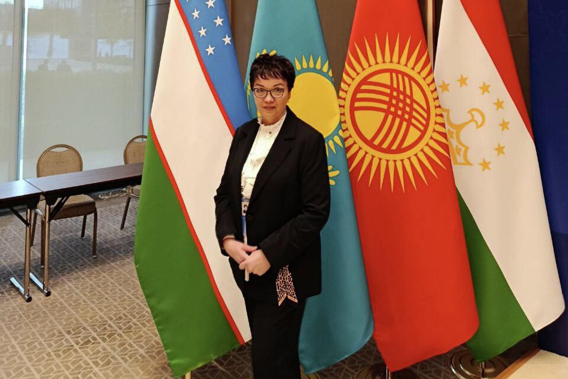 Доктор исторических наук, профессор кафедры политологии УМЭиД Ташкента Ранохон Турсунова - Sputnik Кыргызстан, 1920, 05.12.2025