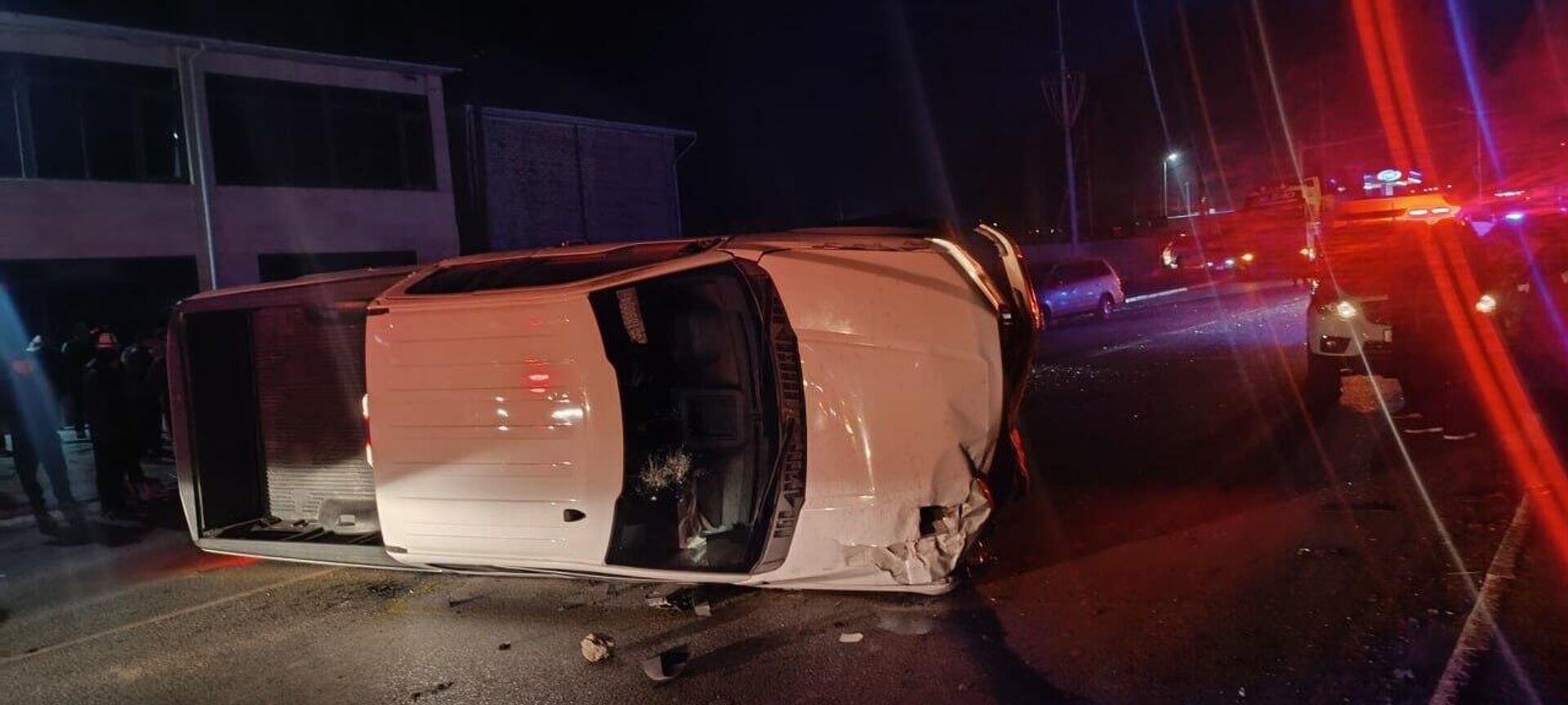 Страшное ДТП в Кадамжае - Sputnik Кыргызстан, 1920, 08.12.2025