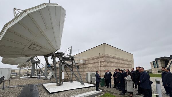 Кыргызстан и Азербайджан обсудили перспективы сотрудничества в космической отрасли - Sputnik Кыргызстан