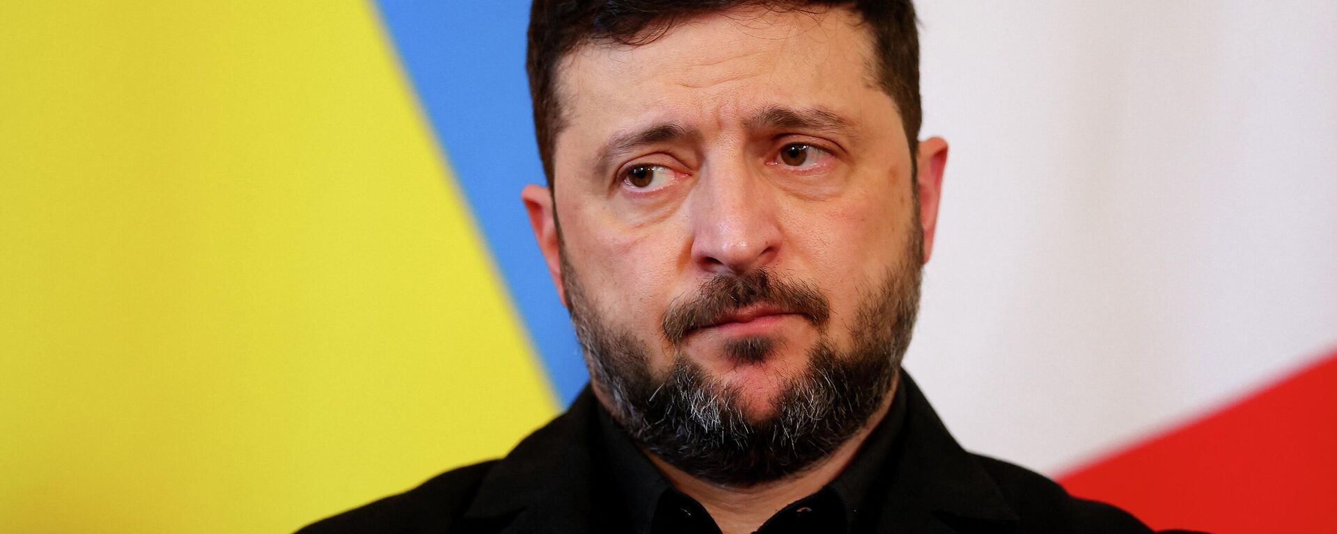 Владимир Зеленский - Sputnik Кыргызстан, 1920, 09.12.2025