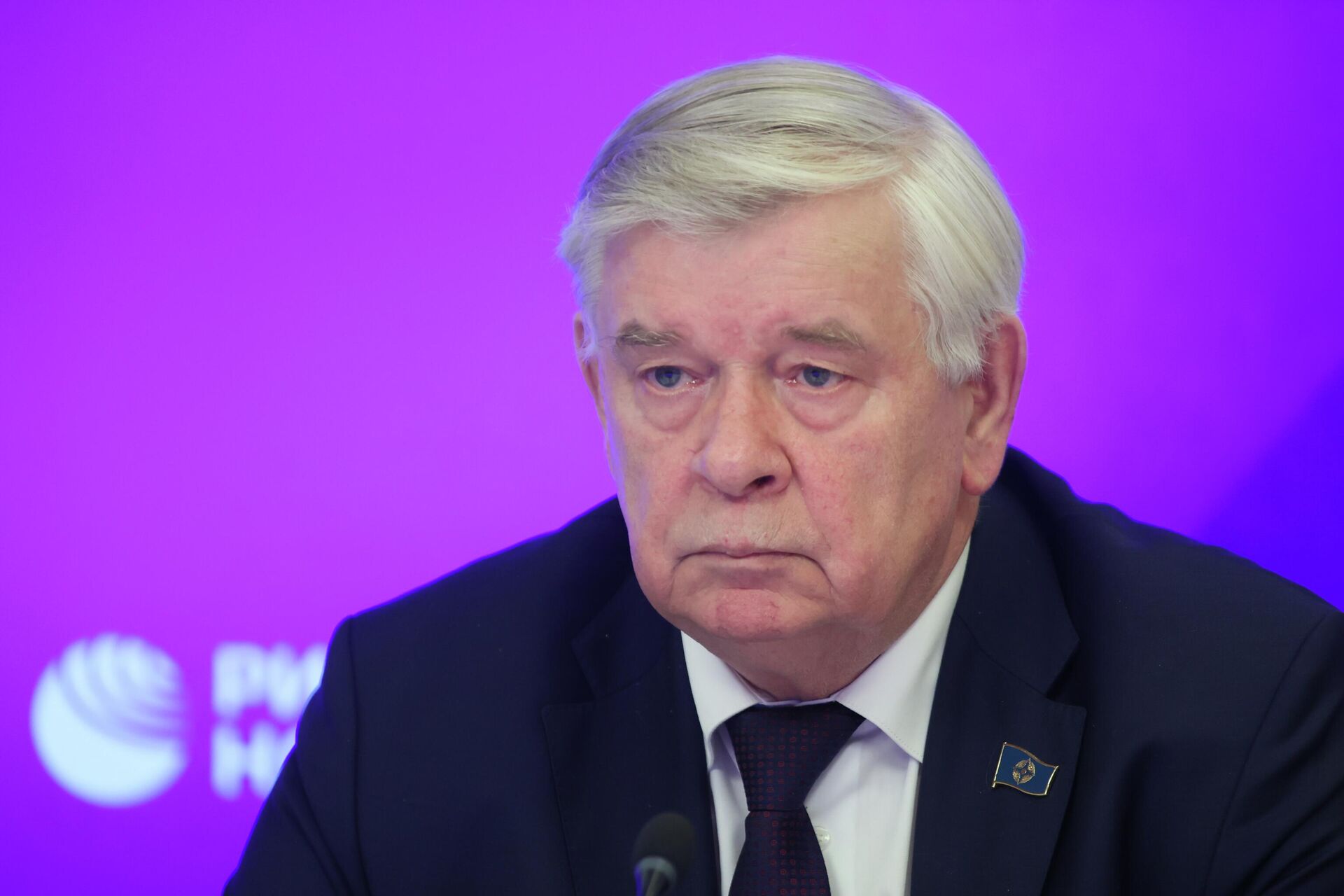 Видеомост по итогам совместного заседания Совета ОДКБ и пленарного заседания ПА ОДКБ - Sputnik Кыргызстан, 1920, 09.12.2025