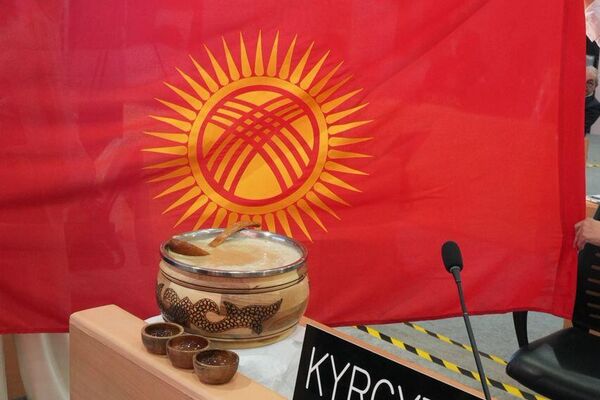 Решение было принято единогласно на 20-й сессии Межправительственного комитета по охране нематериального культурного наследия, которая проходит с 8 по 13 декабря в Нью-Дели - Sputnik Кыргызстан