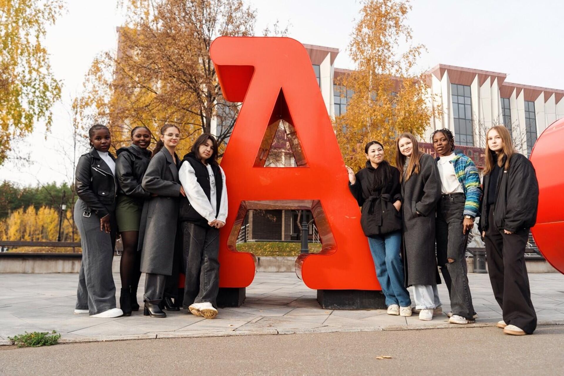 Международная программа Алабуга Старт - Sputnik Кыргызстан, 1920, 11.12.2025