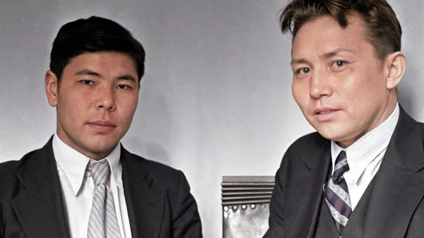 Поэзиянын эки жоокери. Алыкул Осмонов жана Аалы Токомбаев (сүрөт заманбап технология менен жаңыртылды) - Sputnik Кыргызстан