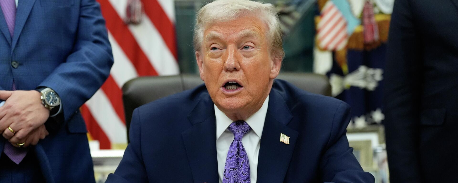 Президент США Дональд Трамп - Sputnik Кыргызстан, 1920, 13.12.2025