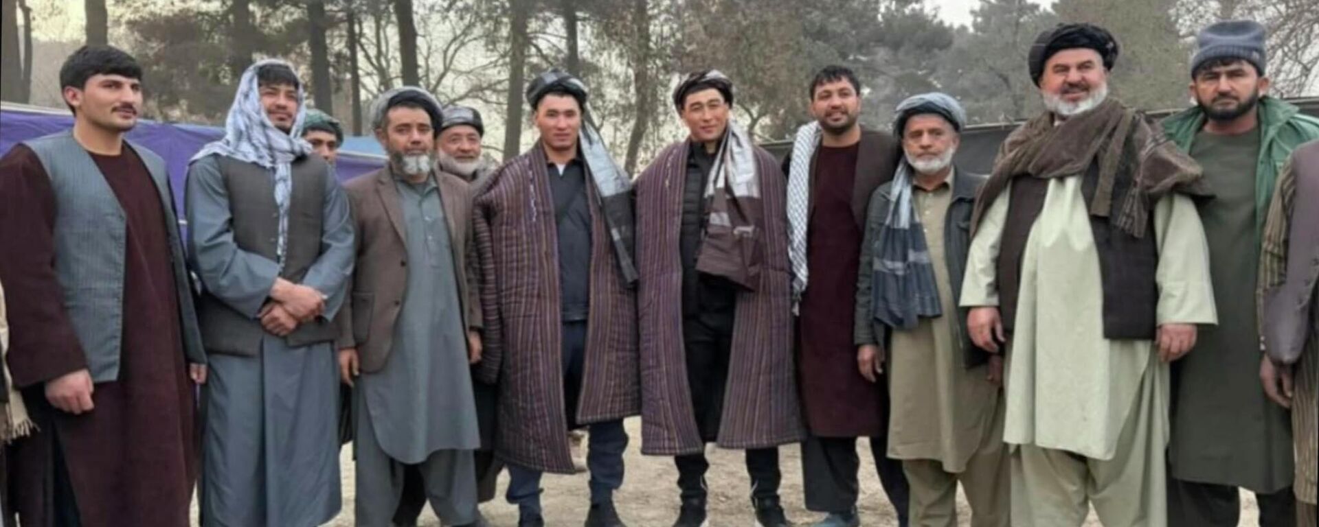 Манас Ниязов баштаган улакчылар Афганстанда көк бөрү тартып жүрүшөт - Sputnik Кыргызстан, 1920, 13.12.2025