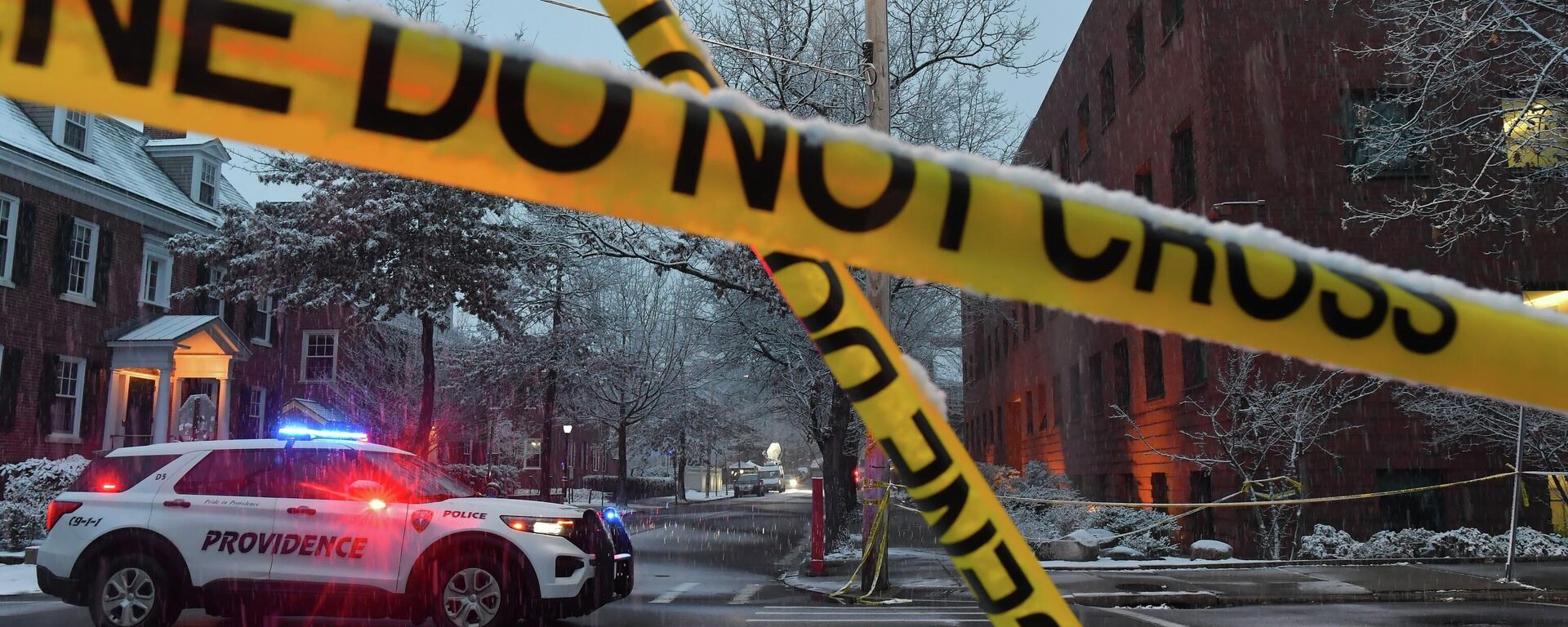 Стрельба в Брауновском университете в США - Sputnik Кыргызстан, 1920, 15.12.2025