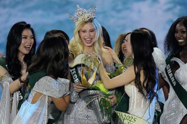 "Мисс Земля" Натали Пушкинова из Чехии - Sputnik Кыргызстан