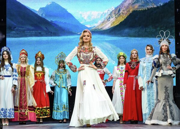 Участница конкурса "Краса Донбасса" София Яицкова - Sputnik Кыргызстан