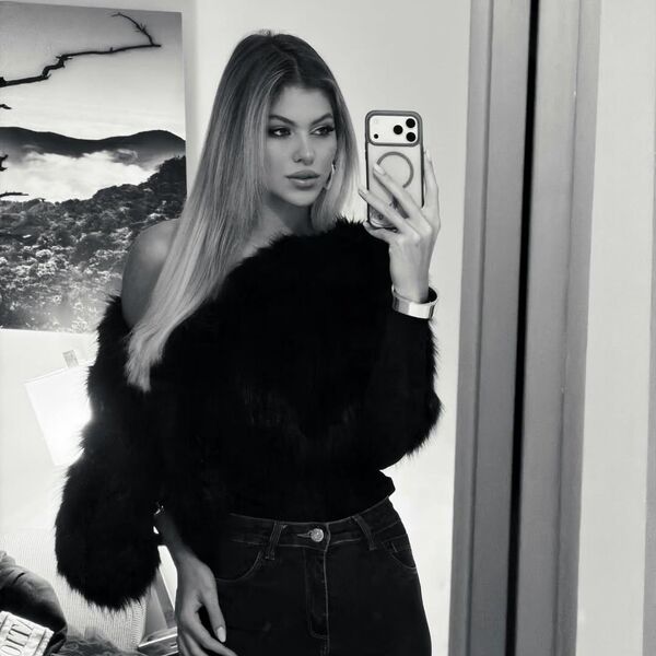 Победительница бразильского конкурса красоты Supranational Эдуарда Браум - Sputnik Кыргызстан