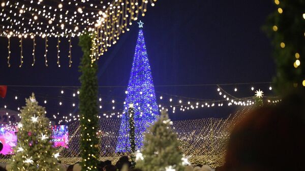 Площадь Ала-Тоо в Бишкеке - Sputnik Кыргызстан