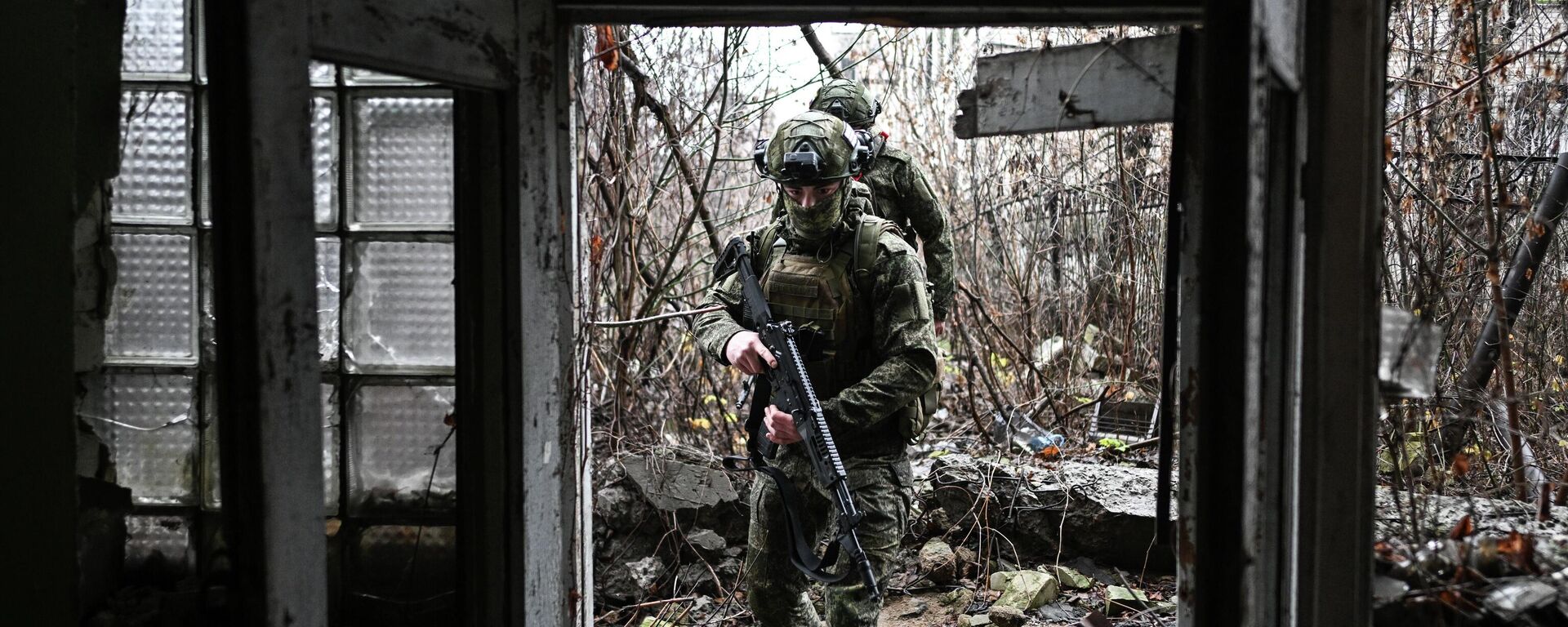Российские военнослужащие в зоне СВО. Архивное фото Российские военнослужащие в зоне СВО. Архивное фото - Sputnik Кыргызстан, 1920, 17.12.2025