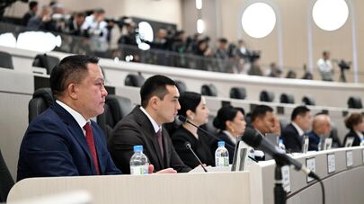 Торжественное открытие первого заседания депутатов VIII созыва Жогорку Кенеша