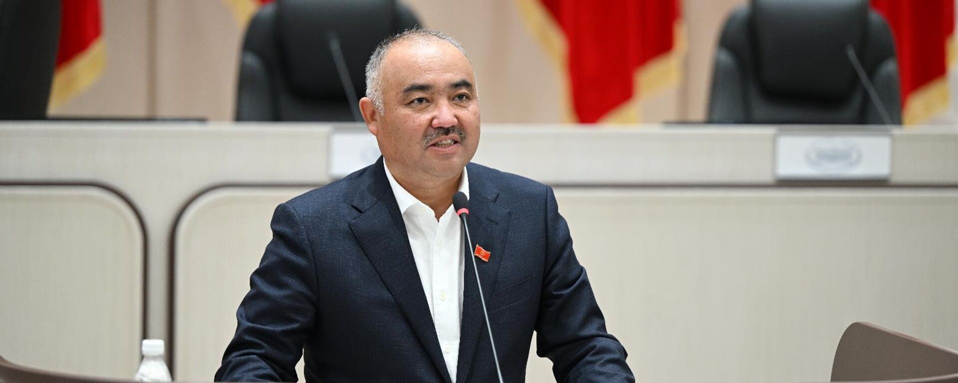 ЖКнын спикери Нурланбек Тургунбек уулу ЖКнын спикери Нурланбек Тургунбек уулу - Sputnik Кыргызстан, 1920, 17.12.2025