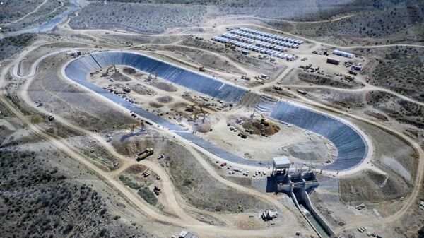 Церемонии закладки капсулы под строительство водохранилища на реке Ак-Суу  - Sputnik Кыргызстан