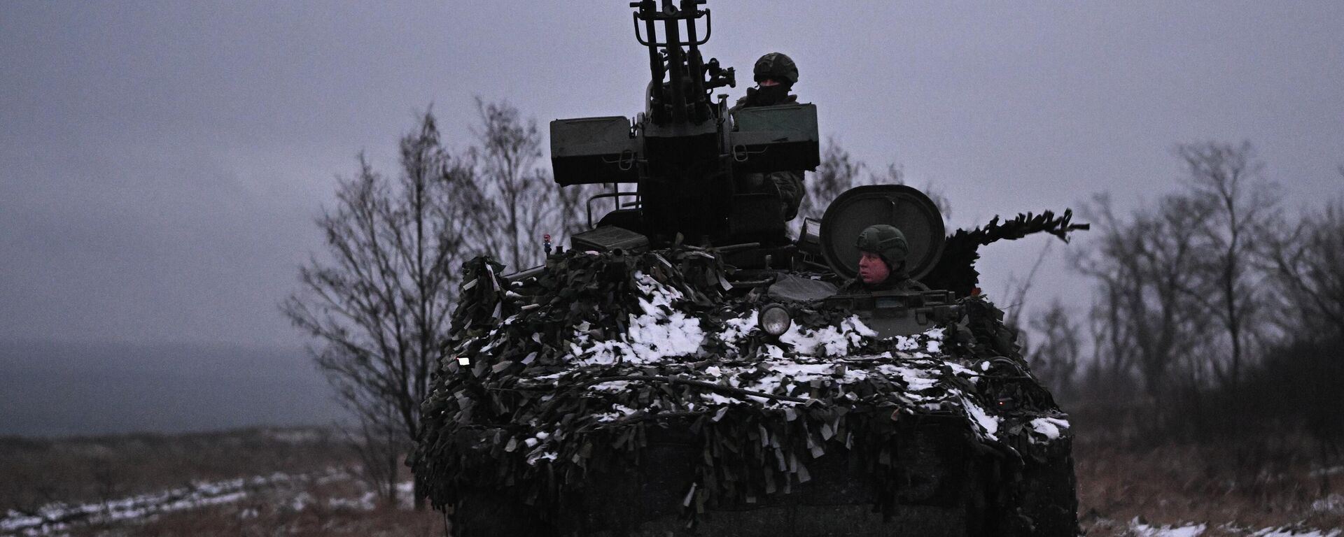 Военнослужащие российской армии в зоне СВО - Sputnik Кыргызстан, 1920, 18.12.2025