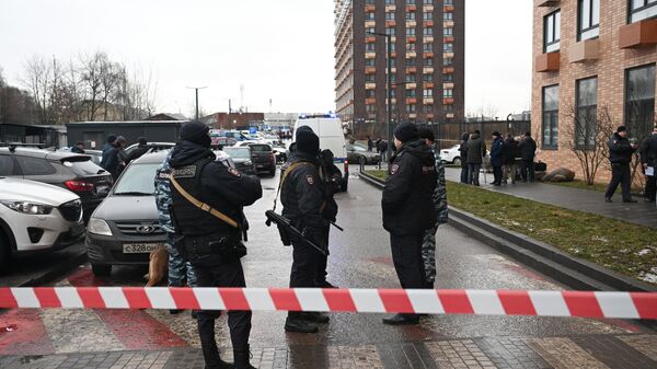 В результате взрыва бомбы на юге Москвы погиб генерал-лейтенант Фанил Сарваров - Sputnik Кыргызстан